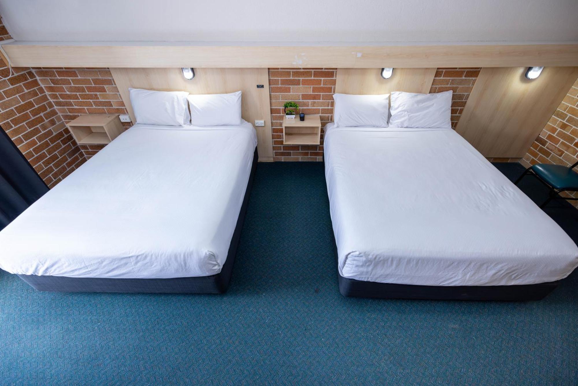 River View Motel 3*