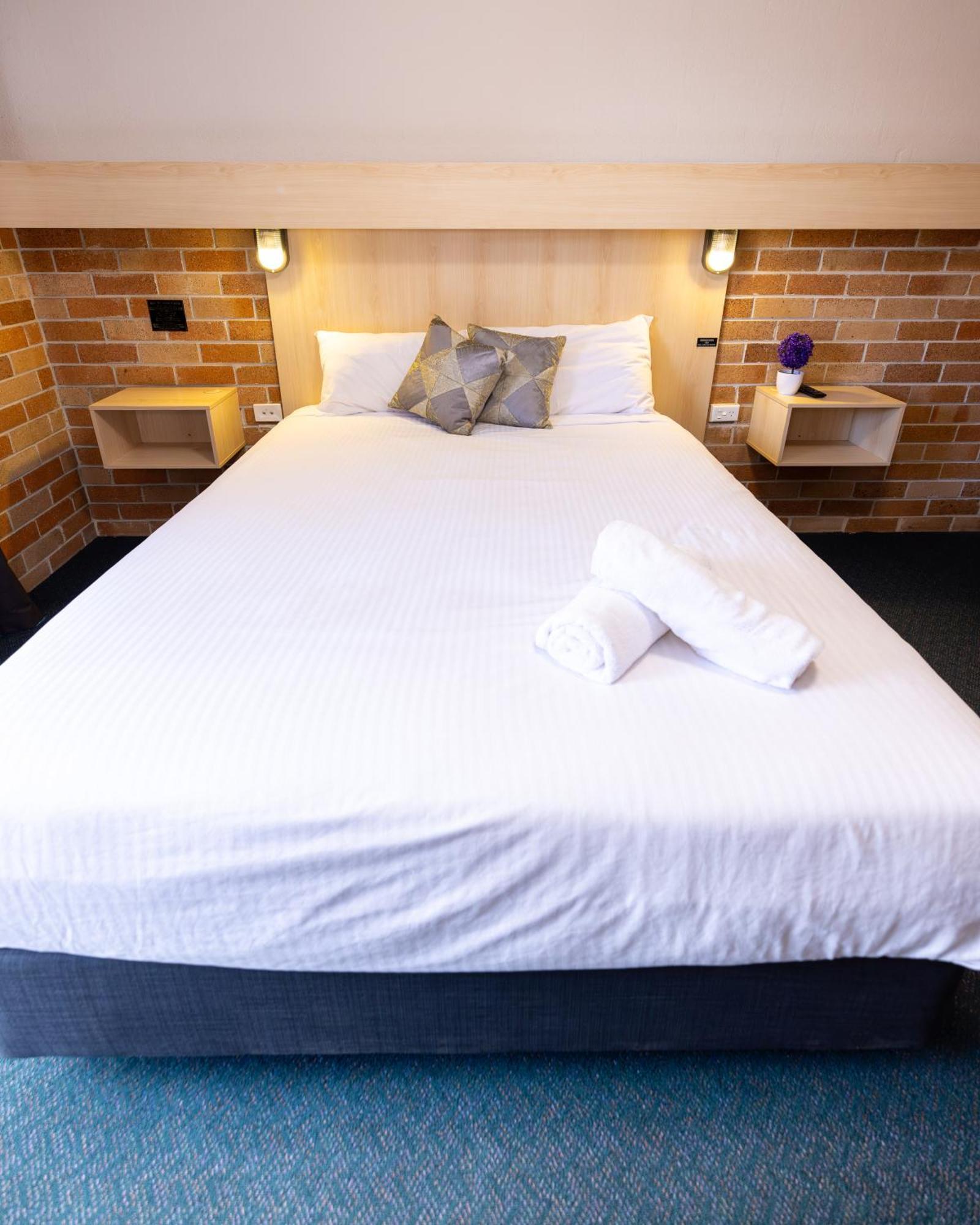 River View Motel 3*