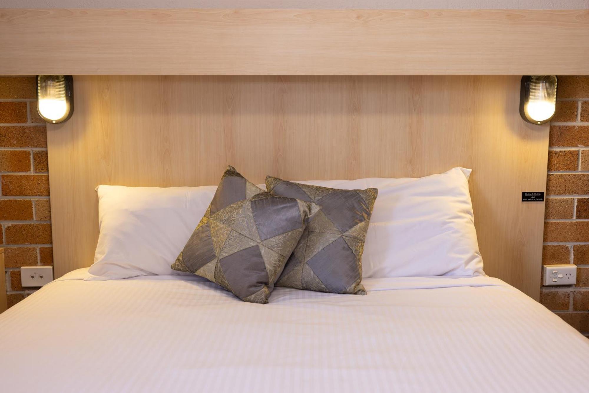 Motel River View 3*