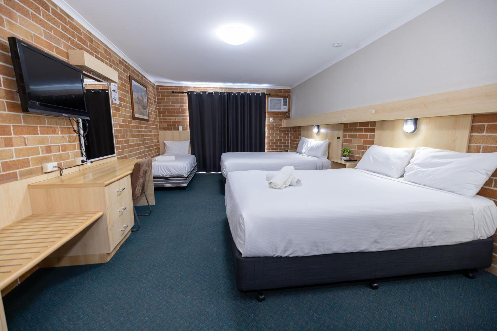 River View Motel